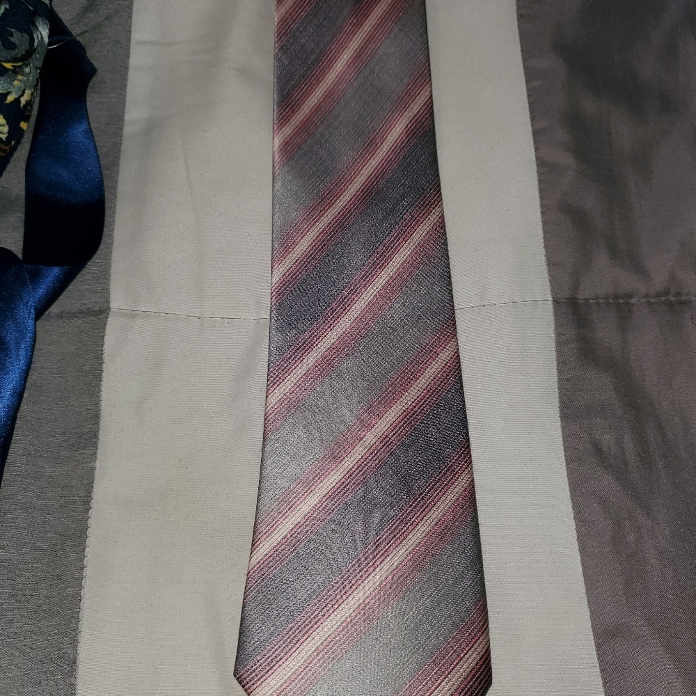 Necktie
